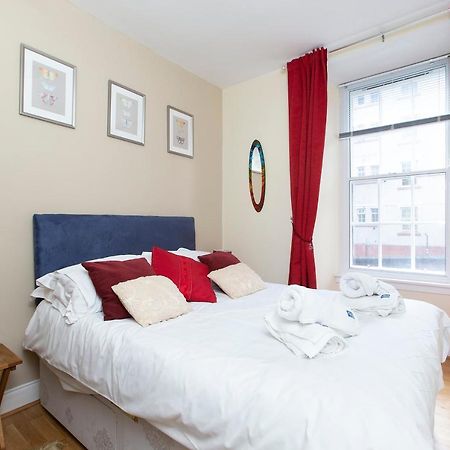 Apartamento Blair St Scott Apt Old Town Edimburgo Exterior foto